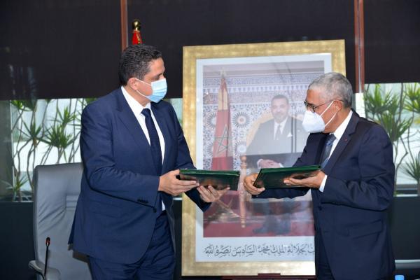 تفاصيل إتفاقية شراكة بين "التجاري وفابنك" وجامعة الغرف المغربية للتجارة والصناعة والخدمات