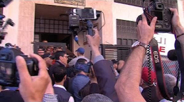 إعادة تمثيل جريمة قتل الصحافي المصور بوكالة المغرب العربي للانباء حسن السحيمي