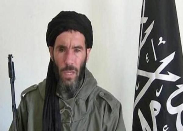 هل أبرمت الاستخبارات الجزائرية اتفاقا سريا مع الإرهابي مختار بلمختار لضرب المصالح المغربية ؟