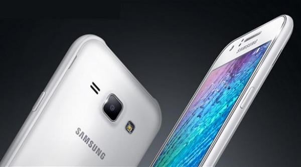 سامسونغ تكشف رسمياً عن "غالاكسي جيه 1"