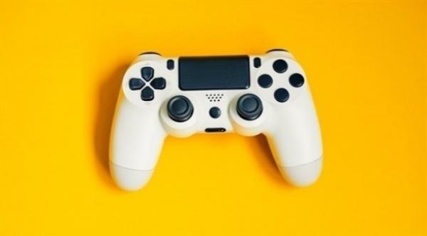 هل ألعاب الفيديو مفيدة للطفل حقاً؟