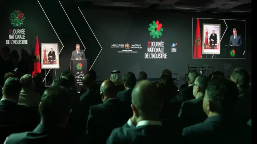أخنوش بستعرض نجاحات الصناعة المغربية ويؤكد أنها في مسار الصعود