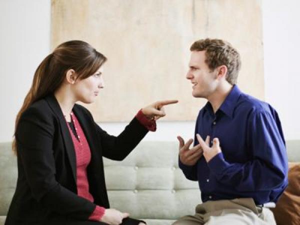 اكتشفي كذب الزوج بهذه الطرق