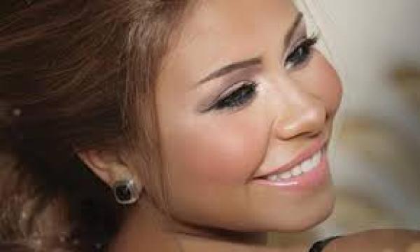 بالفيديو: تعرف على السبب الحقيقي لاعتزال شيرين للغناء