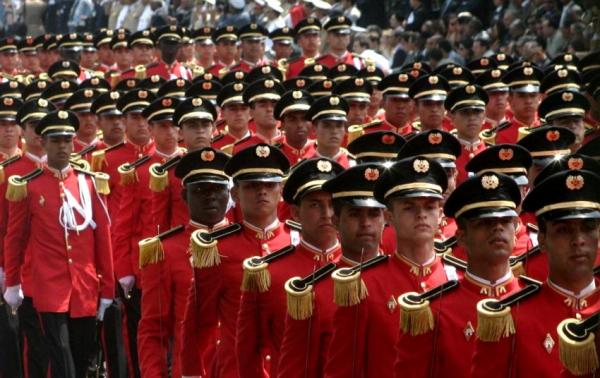 القوات المسلحة الملكية...مهنية عالية ونجاعة رصينة في الدفاع عن الوحدة الترابية للمملكة