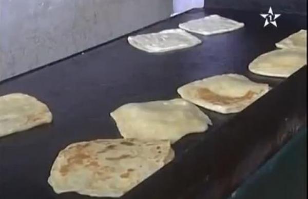 الإقبال الكبير على الفطائر في رمضان