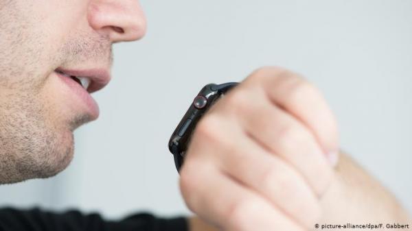 الجيش الأمريكي يختبر ساعة ذكية ترصد المرض قبل ظهور أعراضه