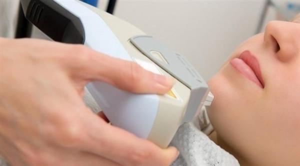 ما تحتاج معرفته عن إزالة الشعر بالليزر