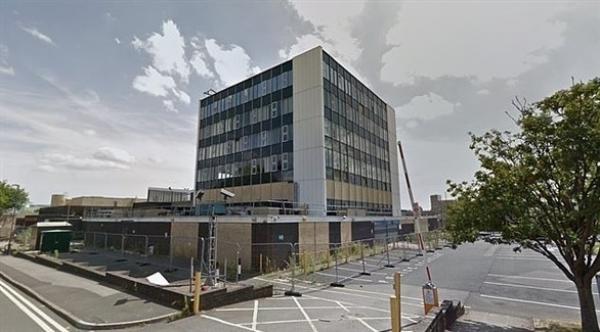 بسبب عدم وجود مؤسسات سجنية ..مدينة تطلق سراح مجرمين