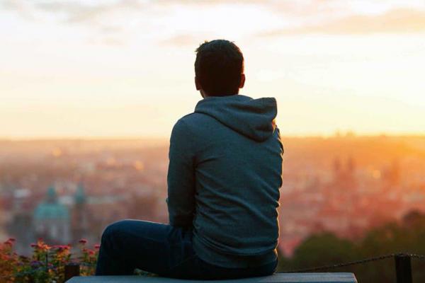 إجراءات و تدابير مهمة للتخلص من الشعور بالوحدة