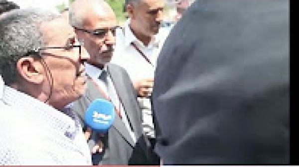 أحد الحراس الشخصيين لبنكيران يعتدي على صحفي بالضرب