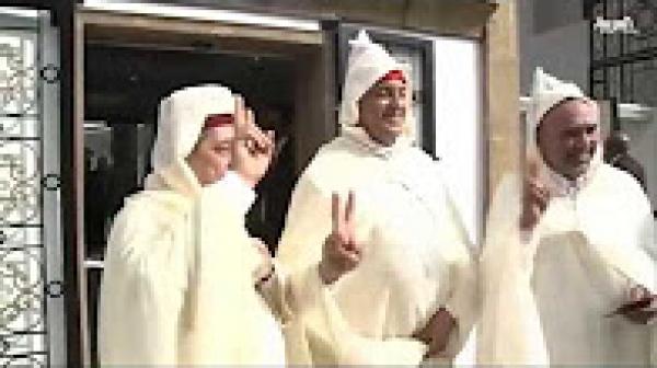 الملك محمد السادس يعلن تمسكه بالتعددية الحزبية والسياسية