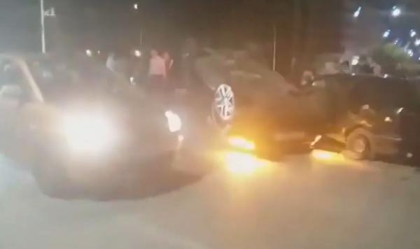 انقلاب سيارة رباعية الدفع بوسط الناظور بعد إصطدامها بسيارة