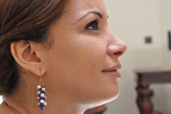 لبنى الخطيرة : علقني والدي من رجلي .. و مارس علي أشياء لا أجرؤ على البوح بها