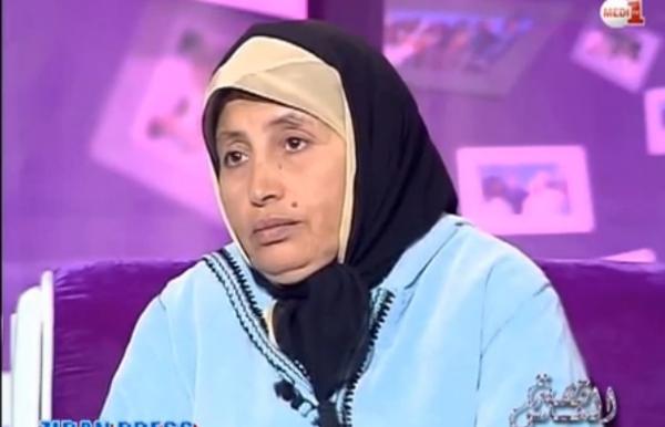 قصة الناس: طلقني راجلي حيت ولدت مانغوليان‏