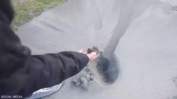 بالفيديو.. ظاهرة غريبة تثير الحيرة بالمناطق المتضررة من زلزال تركيا وسوريا