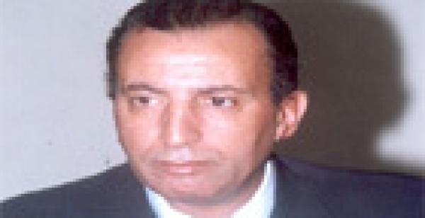 والي طنجة يحاول تسهيل استفادة مافيا العقار من أراض 