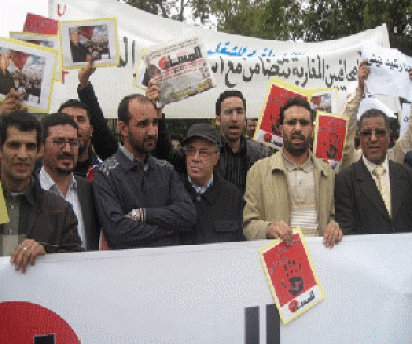 العدل والإحسان تندد باعتقال رشيد نيني وتطالب بالإفراج الفوري عنه