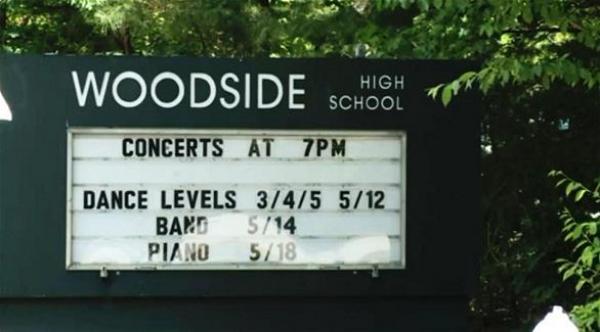 معلمة أمريكية تعرض صورها الإباحية على طلابها