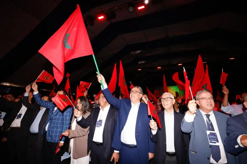 بمشاعر الفخر والاعتزاز.. لقاء الأحرار بجهة بني ملال خنيفرة يُفتتح باحتفالية بقرار الصحراء المغربية