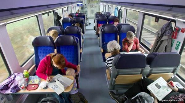 لماذا نشعر بدوار السفر وعند ركوب المواصلات ؟ وما هو العلاج؟