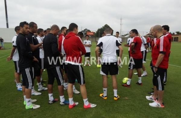 قلق بين لاعبي المنتخب الاحتياطيين بسبب  "التمييز" في المعاملة