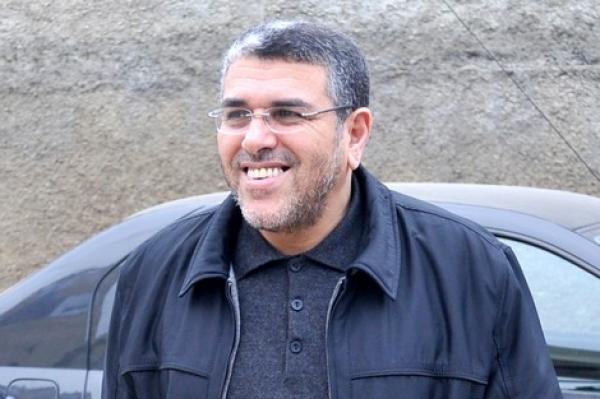 "الرميد" يوضح بخصوص حصوله على رخصتي نقل "كريمة" ويعد بالتبرع بهما