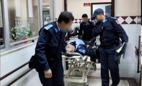 خطير...ضابط شرطة يصاب بشكل بليغ بعد الهجوم على عدد من رجال الأمن بالسيوف بالعيون