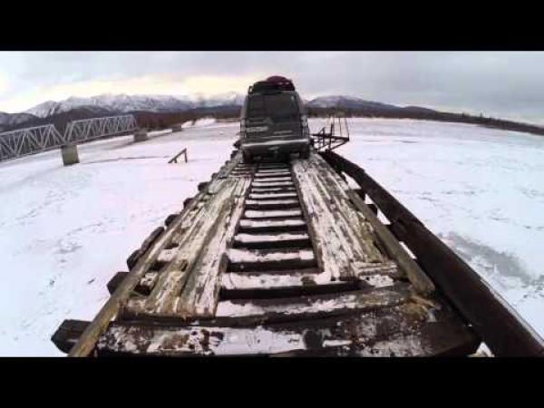 بالفيديو: تعرف على أخطر جسر للسيارات في العالم