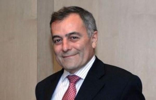  السفير الإسباني بالمغرب " ألبيرتو خوصي نافارو"