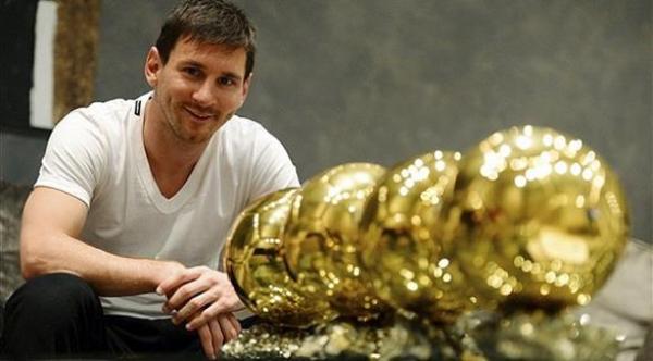 ميسي يقترب من تسجل هدفه الـ400