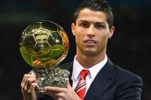 الكرة الذهبية 2013 لكريستيانو رونالدو