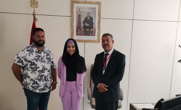 تلميذة مغربية بإيطاليا تُشرف المغرب وتحصل على معدل 20/20 بالبكالوريا وقنصل المغرب يُشيد بها