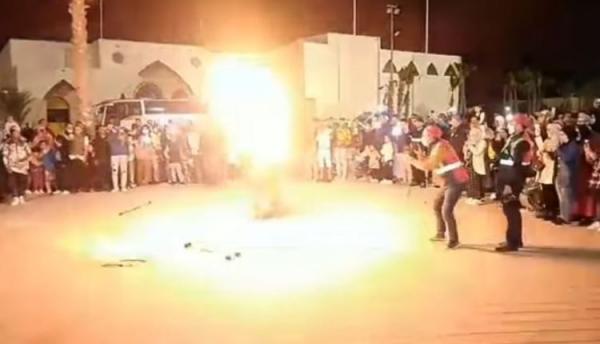 النيران كادت أن تلتهم لاعب "سيرك" خلال عرض مباشر بقلب العيون