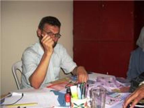 فوسفاط ...وغاز... وغبار بين استئساد ناكر... واستعباد منكر 