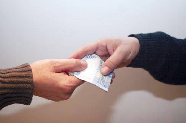 قاضي التحقيق بالرباط يستمع اليوم للقاضي المرتشي  