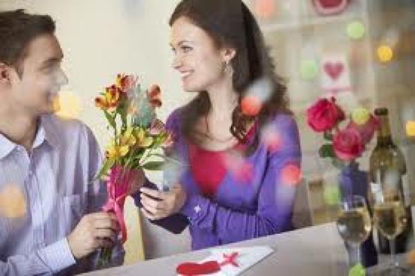 تصرفات توقع الرجل فى حب المرأة ..