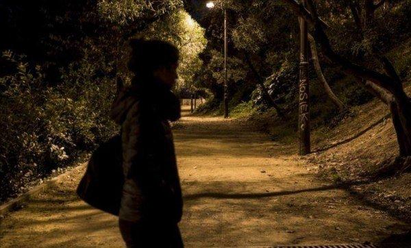 مغربي متورط في جريمة اغتصاب جماعي باسبانيا "يُثير ندم" القاضي بعد أن منحه السراح!