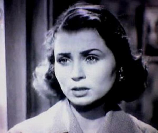 وفاة الفنانة المصرية زهرة العلا بعد صراع مع المرض