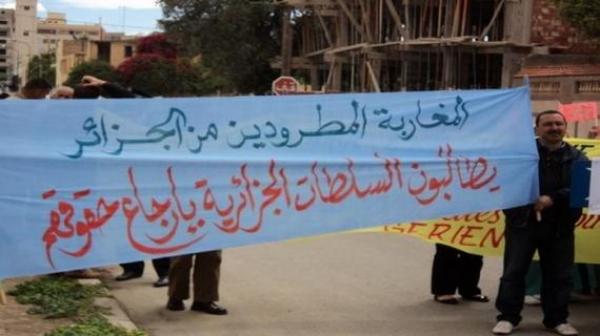 منظمة غير حكومية تكشف هذه التفاصيل حول طرد آلاف المغاربة من الجزائر سنة 1975