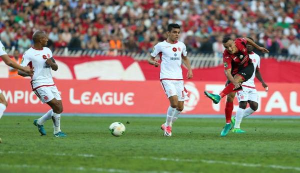 بالصورة : اتحاد العاصمة الجزائري يعلن رسميا عن تعاقده مع هذا المهاجم المغربي