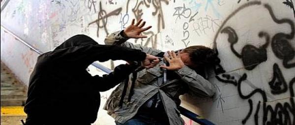 تسونامي التشرميل يعصف برياح الجريمة فوق تراب الأحياء الهامشية بالعاصمة الإدارية