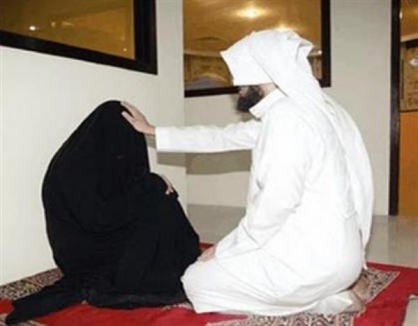 الرقية "غير الشرعية" تفضح إمام مسجد وتتسبب له في الطرد من أسلاك الوزارة