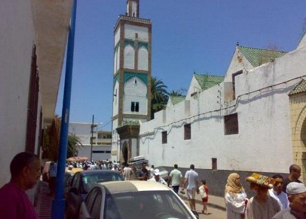 انهيار سقف مسجد فوق رؤوس المصلين بخريبكة (صور)