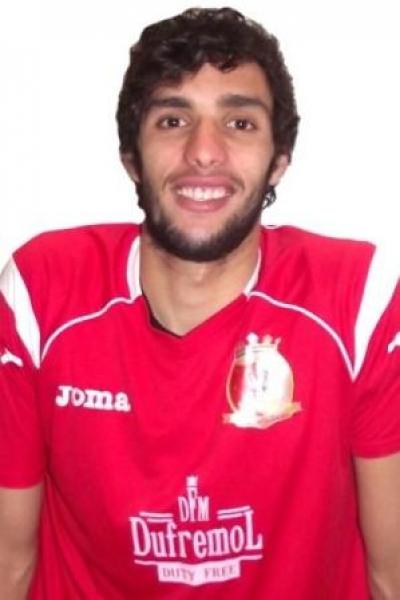 نادي الكويت يضم المغربي عادل الرحيلي