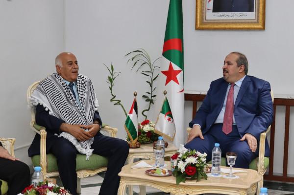 رابطة الصحافيين الرياضيين تُدين تصريحات "جبريل الرجوب" المسيئة للوحدة الترابية.. وتُذكّره بأفضال المغرب على فلسطين