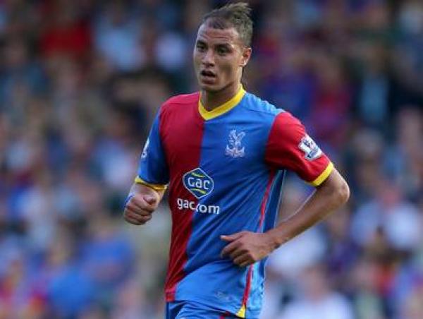 سوء الحظ يطارد الشماخ بـ"اصابة" اضطرته لعدم اكمال مباراة هال سيتي