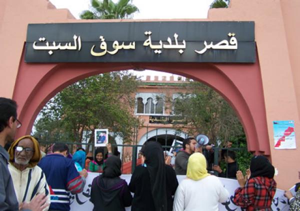 التجزيء السري يلعلع بسوق السبت ومنتخبين سابقين متورطين وقرارات الداخلية حبر على ورق