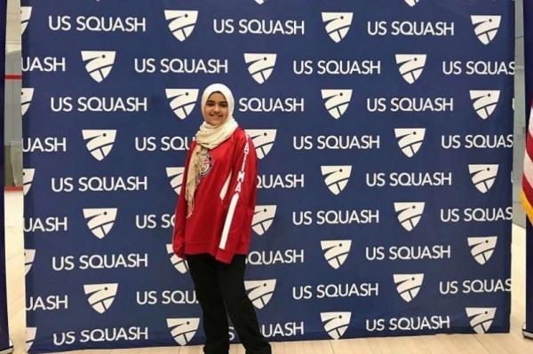 حجاب فتاة عمرها 13 سنة فقط يثير أزمة على متن طائرة كندية