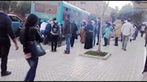 شوهة  ...مواطنين تايدفعو طوبيس ببني ملال باش يدير امارش